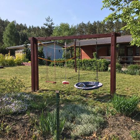 Domek Letniskowy Nad Jeziorem Wiejskim Lakie Eksteriør bilde
