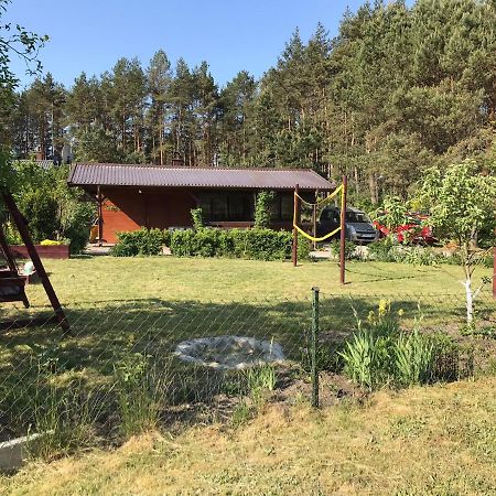 Domek Letniskowy Nad Jeziorem Wiejskim Lakie Eksteriør bilde